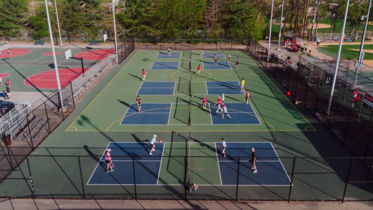 Les règles du pickleball expliquées simplement